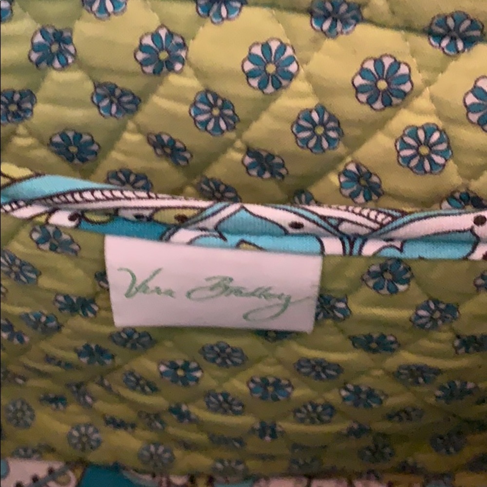 *Last Chance! Removing end of day Sunday* Vera Bradley purse - Picture 4 of 6